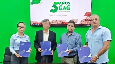Vietnam hands over Cuba-grown rice to partner
